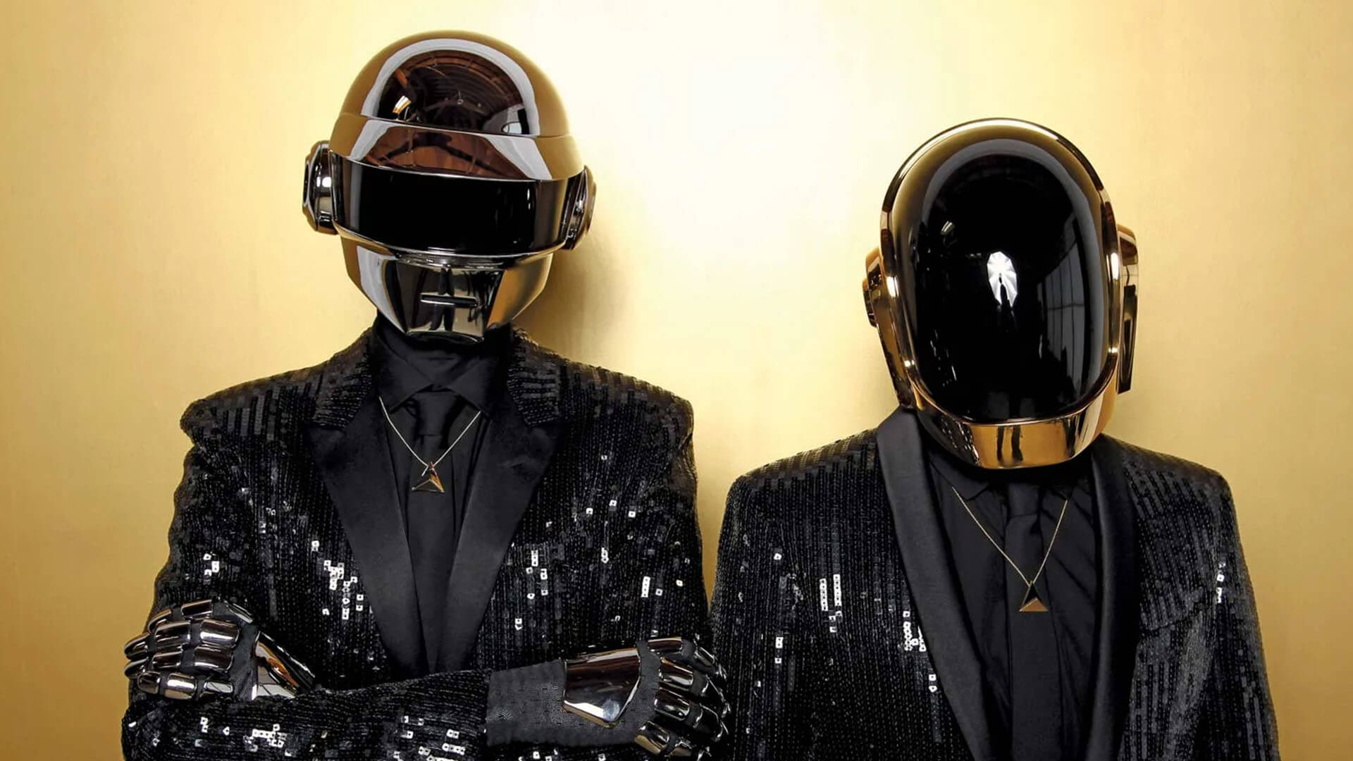 DAFT PUNK BUBAR KARENA TAKUT BERSAING SAMA AI MUSIK?