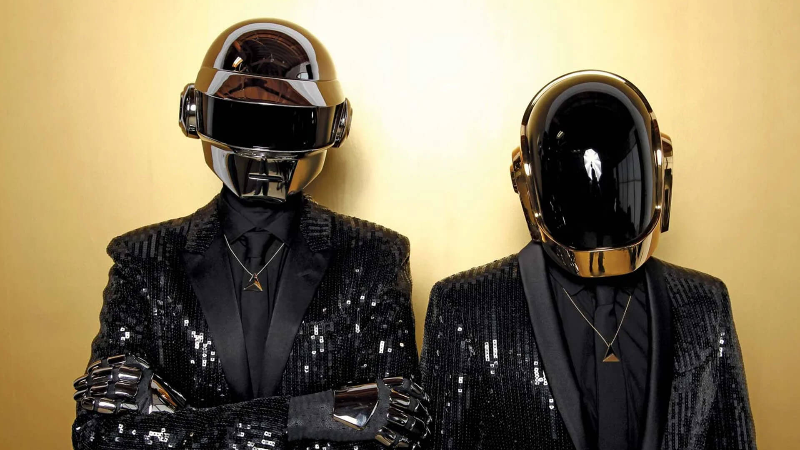 APA IYA DAFT PUNK BUBAR KARENA TAKUT BERSAING SAMA AI MUSIK?